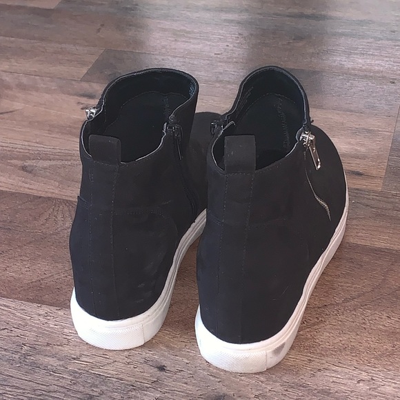 Madden Girl “Piper” black faux suede high top zippered sneakers boots size 9M - Picture 5 of 8